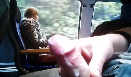 Sex fierbinte desuuri sexi în grădină