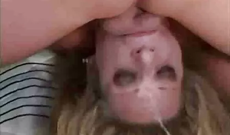 Plictisit Bruneta în cele tinuta sexi din urmă futut .