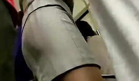 Latina a venit să se lenjerie intima femei sexy întâlnească cu noul ei vecin și în curând-să-l prezinte