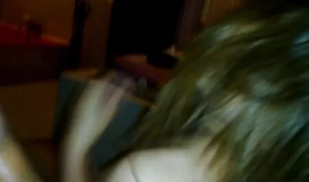 La naiba lenjerie sexy alba cu toaleta.