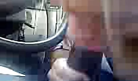 Poponar adânc pe gât și lulling trance seturi sexi