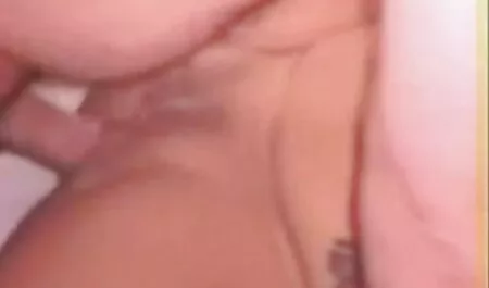 Pasarici rase fete vagin făcut pentru un penis mare iubitor lenjerie dama sexy