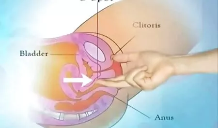 Întuneric jupuit naibii de o fata cu set lenjerie sexy cancer